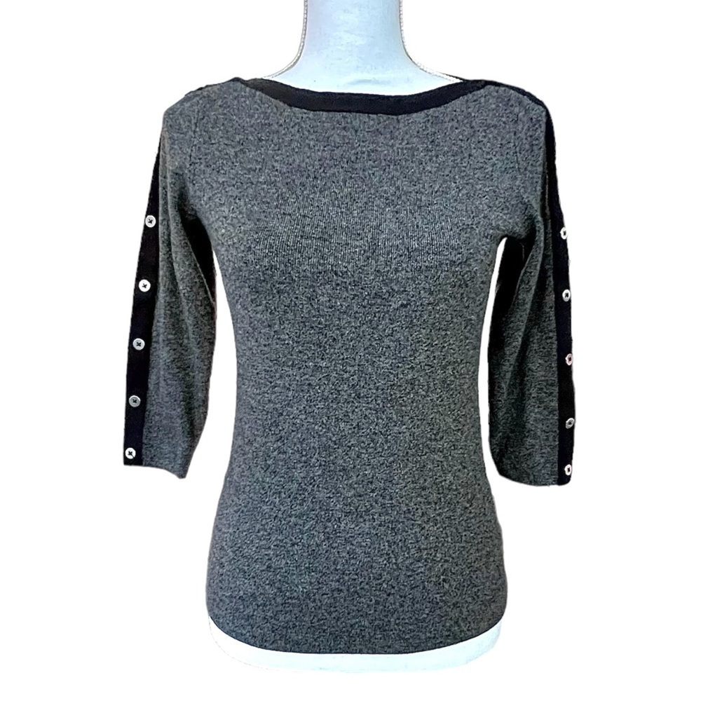 Cute CB Gray Sweater Top with Black Neckline and Buttons on 3/4 Sleeves Sz S